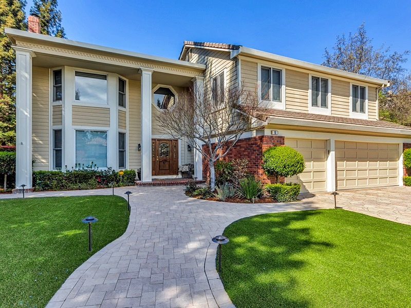 A Weekend of Fine Homes